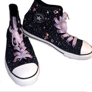 NWOT Converse Space Harmony High Top Sneakers Size 8 Women/6 Men Black and Stars